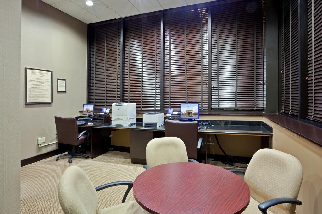 Holiday Inn Olathe Medical Center Létesítmények fotó